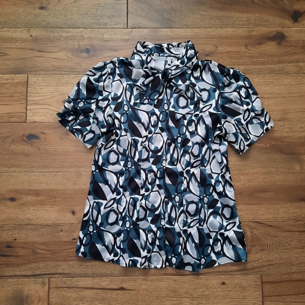 Fred David Satin Short Sleeve Bow Tie Blouse